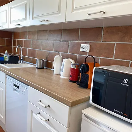 Perla Balaton بيت للعطل