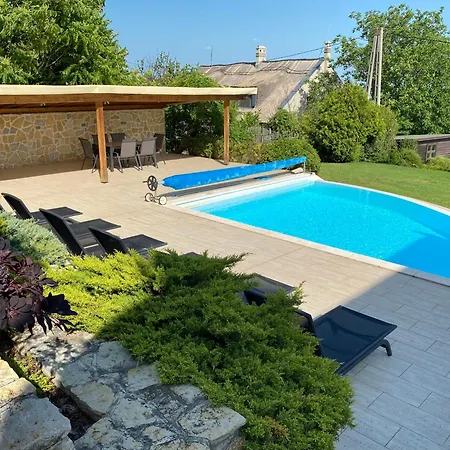 بيت للعطل Perla Balaton تشوباك