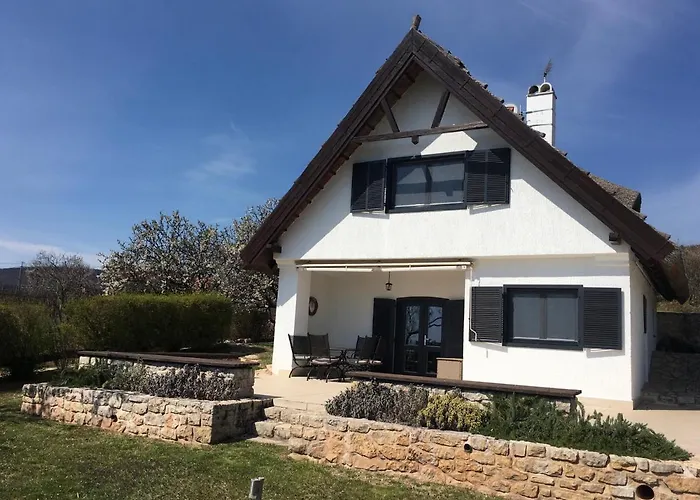 בית נופש Perla Balaton