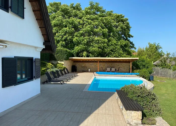 Perla Balaton בית נופש *